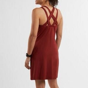 Title Nine Cirque de la Vie Dress Size Large Rust Red Built-In Shelf Bra Pockets
